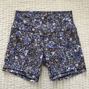 Lululemon Align 6inch Biker Shorts